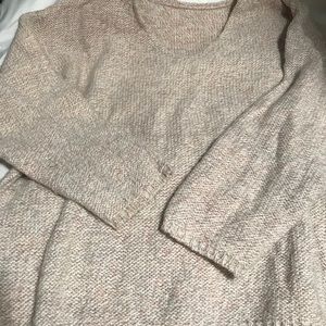 Casual Fall Sweater in apricot